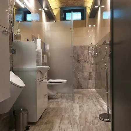 Гостевой дом Centralcityrooms Любляна